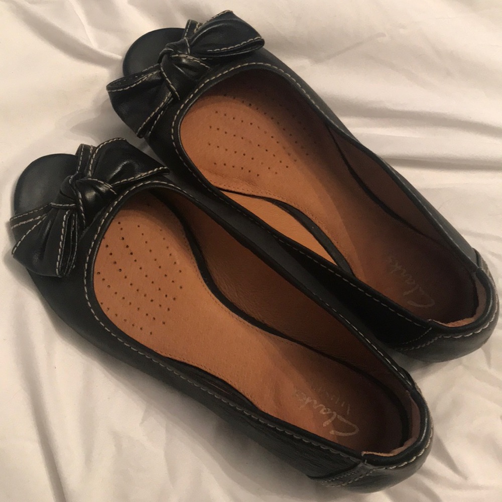 NWOT Clark’s Peep-Toe Black Flats